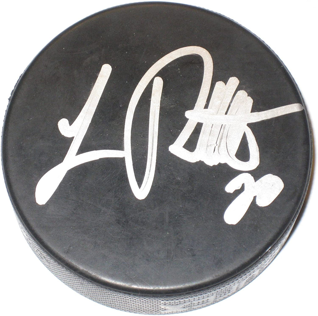 Luc Robitaille LA Kings Red Wings Rangers signed Hockey Puck proof Beckett COA