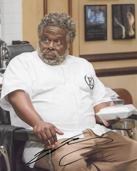 Cedric The Entertainer, Comedian, Actor, Movie Star, signed, autographed, 8x10 Photo,Proof COA