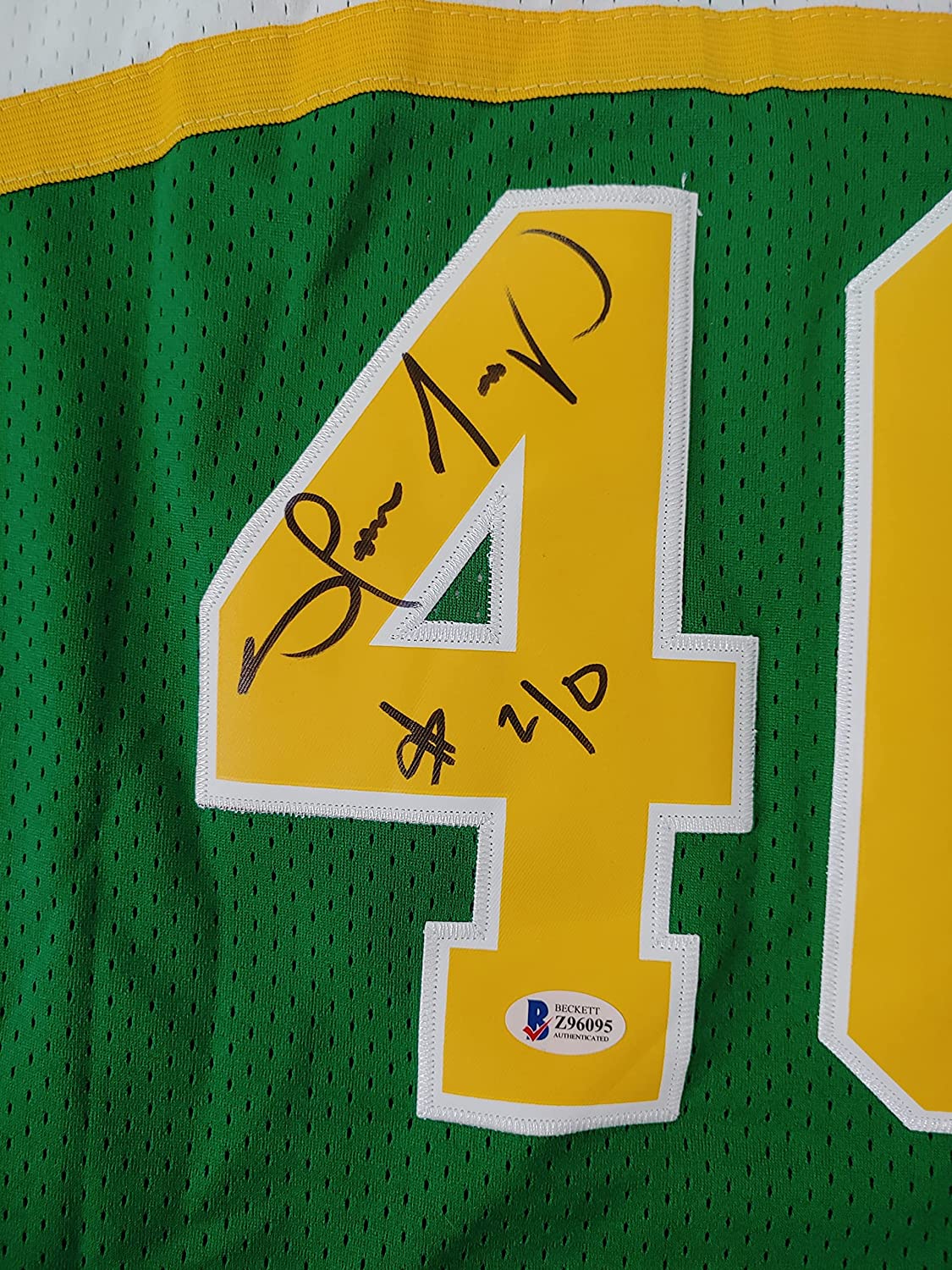 Shawn Kemp Seattle SuperSonics signed Sonics basketball jersey proof Beckett COA