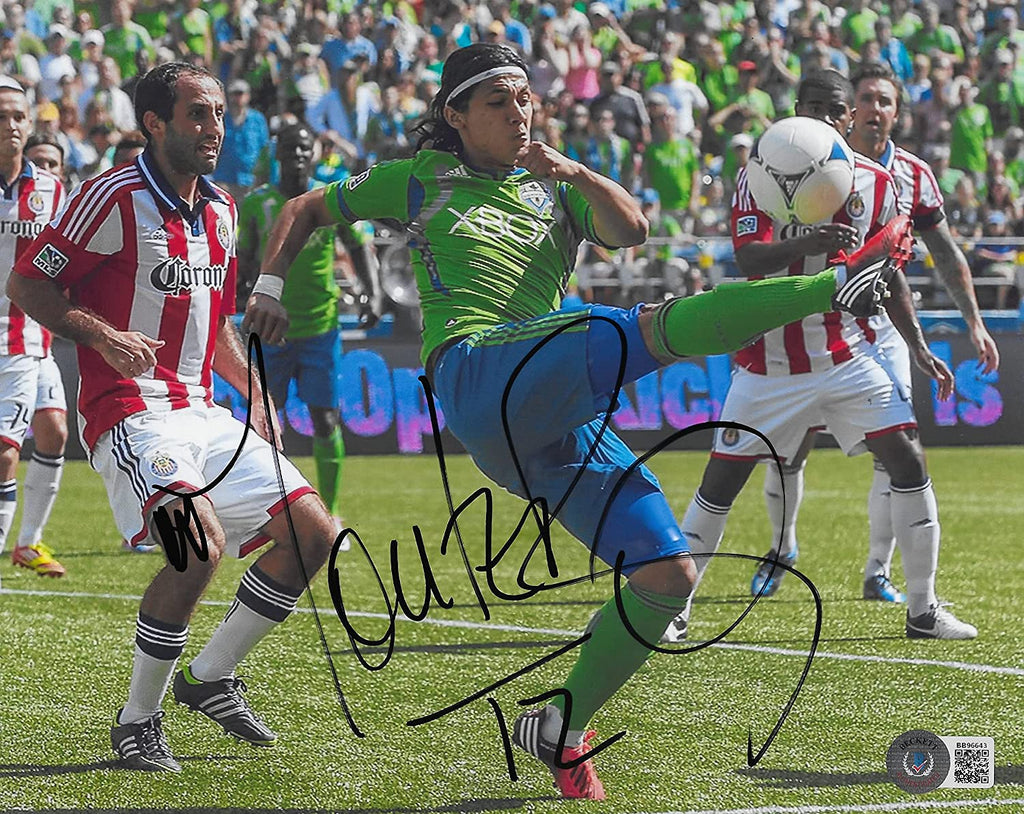 Fredy Montero signed autographed Seattle Sounders 8x10 photo proof Beckett COA.