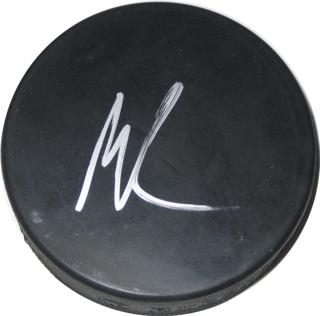 Martin Brodeur New Jersey Devils Blues signed Hockey puck proof Becket COA autographed
