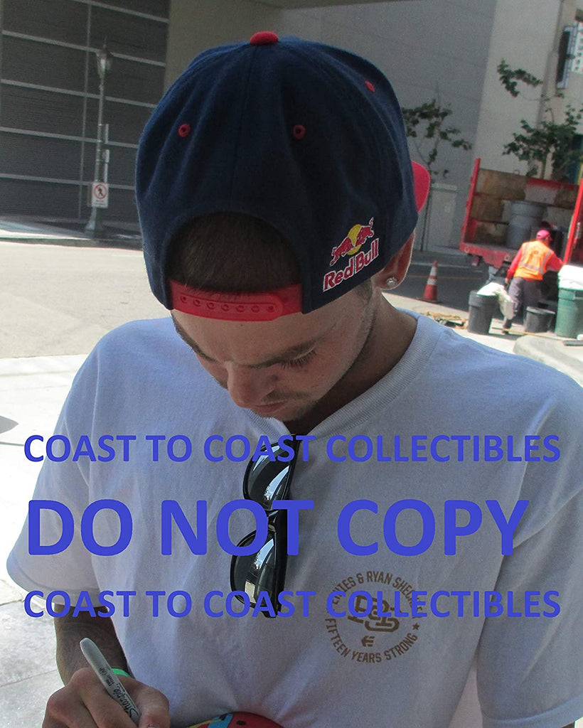 Ryan Sheckler Skateboarder signed autographed 8x10 photo proof COA.