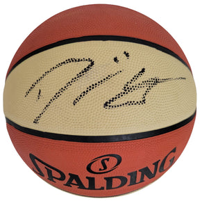 Diana Taurasi Phoenix Mercury UConn Huskies signed WNBA basketball proof Beckett COA