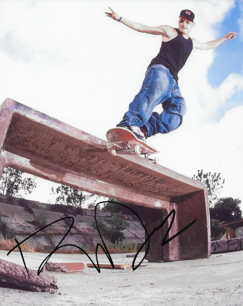 Rob Dyrdek skateboarder MTV star signed 8x10 Photo proof COA autographed