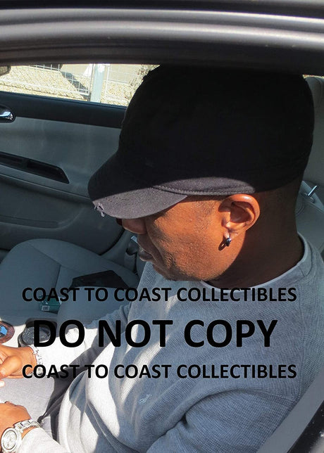 Eric Davis Cincinnati Reds signed, autographed baseball 8x10 photo. proof COA