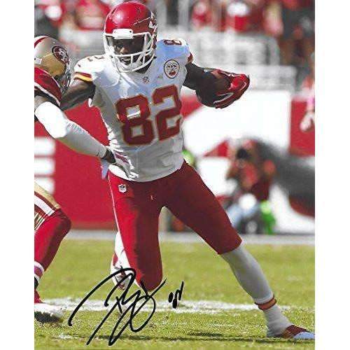 Dwayne Bowe, Kansas City Chiefs, Signed, Autographed, 8X10 Photo, a COA with the Proof Photo of Dwayne Signing Will Be Included..