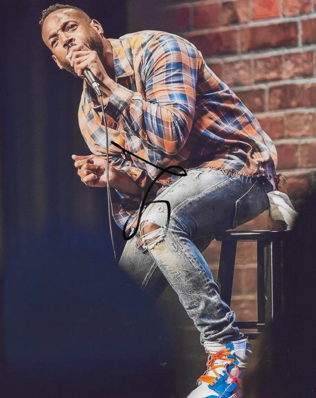 Marlon Wayans actor Comedian signed 8x10 photo COA exact proof autographed STAR