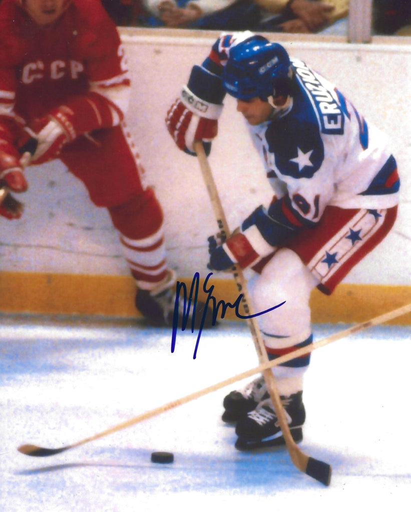 Mike Eruzione Signed USA Hockey 8x10 Photo COA Proof Autographed 1980 Winter Olympics Gold.