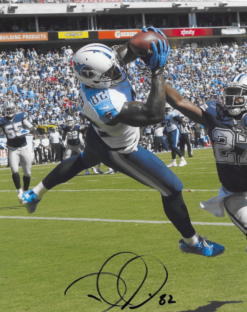 Delanie Walker signed Tennessee Titans football 8x10 photo Proof autographed