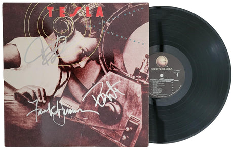 Tesla,Jeff Keith, Frank Hannon, Brian Wheat signed The Great Radio Controversy album proof COA STAR