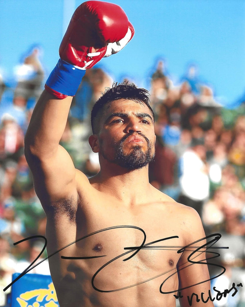 Victor Ortiz Boxing Champion signed 8x10 photo COA Proof autographed