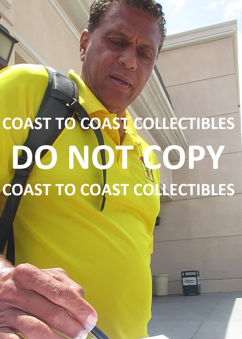 Reggie Theus signed autographed Chicago Bulls 8x10 photo proof Beckett COA