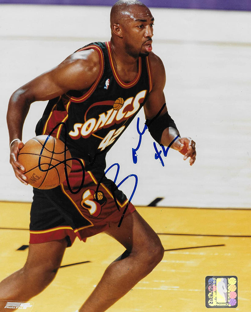 Vin Baker Seattle Supersonics signed basketball 8x10 photo COA
