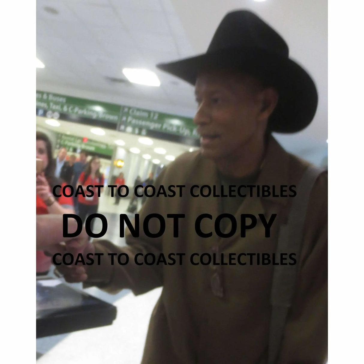 Willie Brown, Oakland Raiders, Hof, Hall of Fame, Signed, Autographed, 8x10 Photo, A COA With The Proof Photo Willie Signing Will Be Included